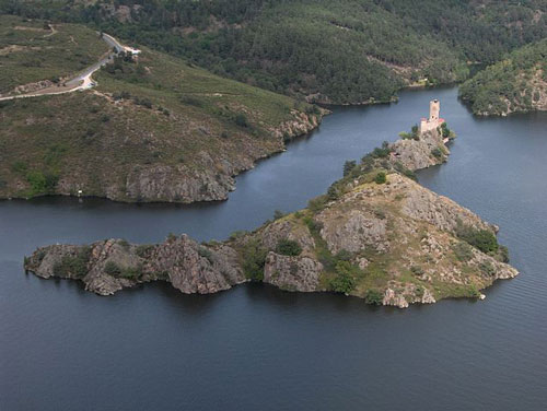 Ile de Grangent dans la Loire