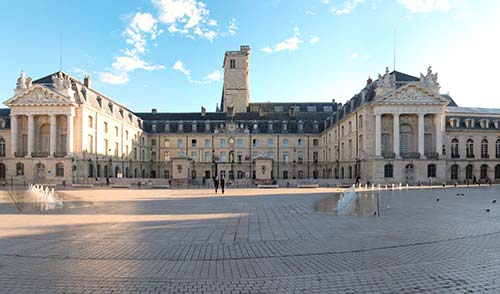 Taxi VSL le Palais des Ducs de Bourgogne à Dijon